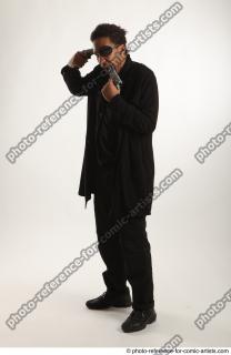 Garson STANDING POSE WITH GUNS SUICIDE
